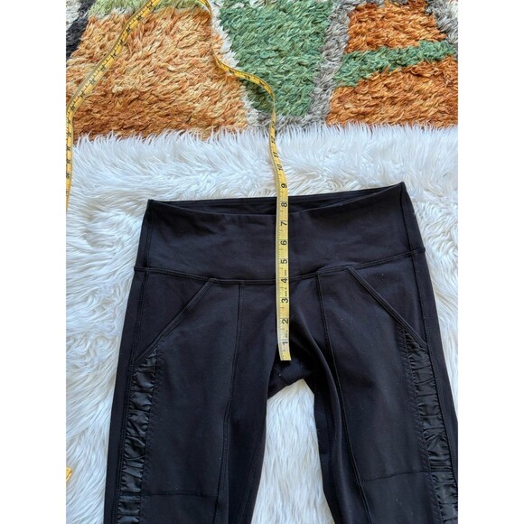 Lululemon leggings - Picture 5 of 9